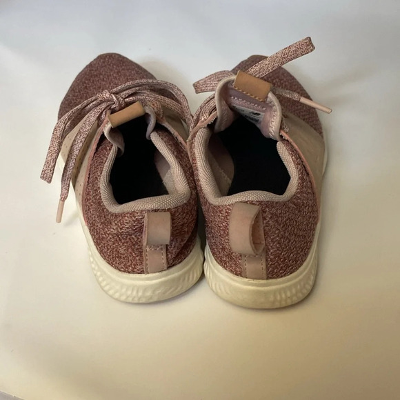 New Balance Fresh‎ Foam Dusty Pink Youth Size 1 - Picture 5 of 8
